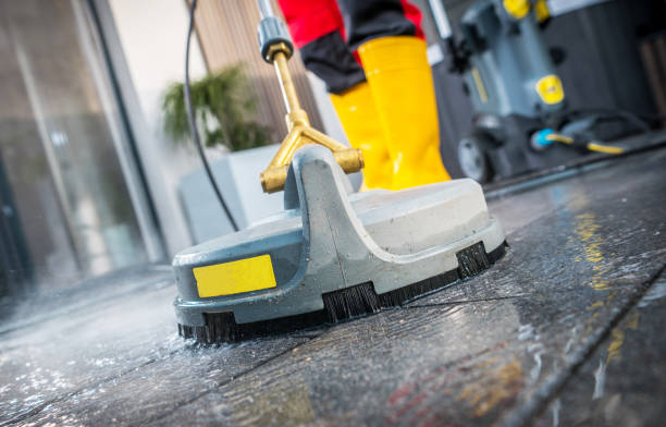 Best Garage Pressure Washing  in Sheboygan, WI